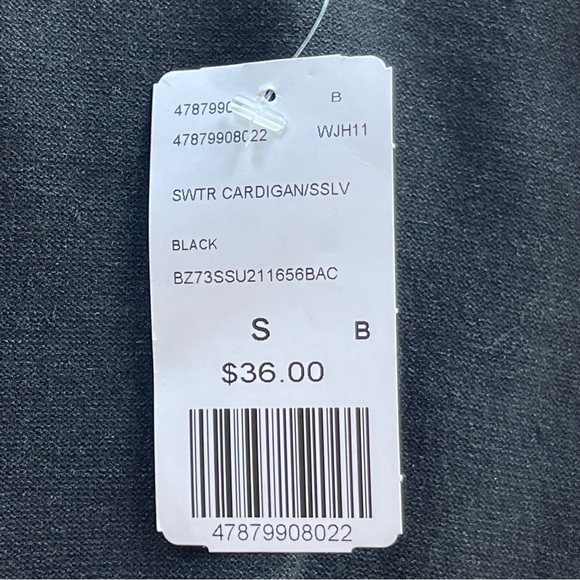 Twelve by twelve Black Sweater Cardigan/SSLV.  Women Size Small - Picture 10 of 12